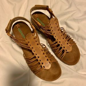 Baretraps Wedge Sandals - Size 9